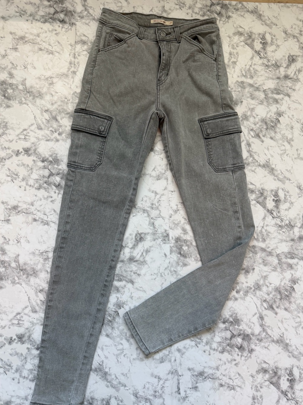 Gray Cargo Skinny Jeans size 27